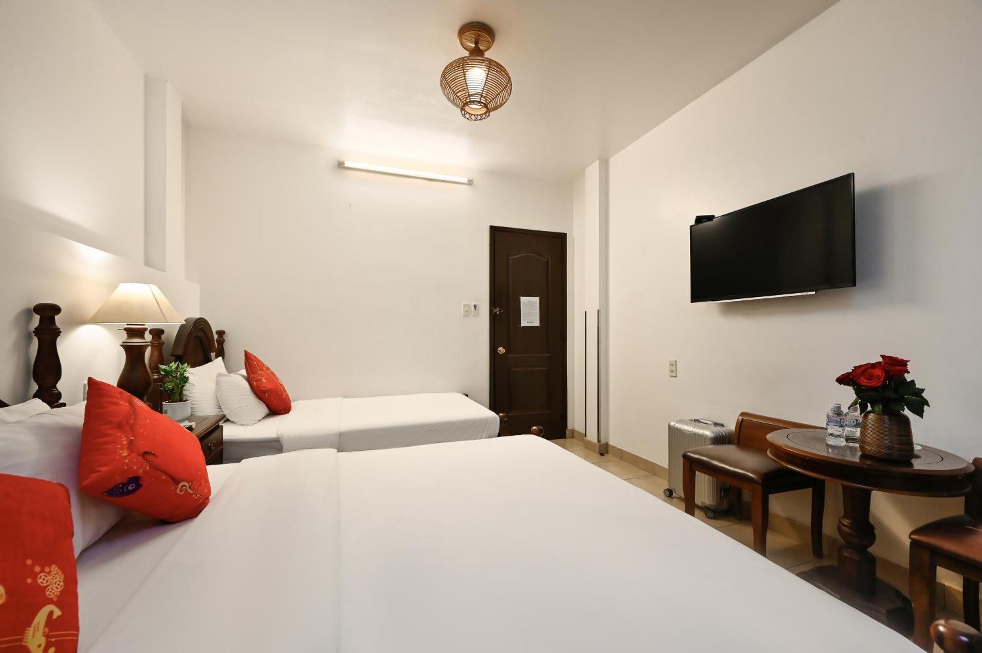 Halo Boutique Ben Thanh Hotel Хошимин Экстерьер фото